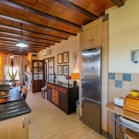 Preciosa Casa Rural A Un Paso Del Centro